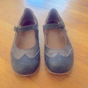 Used a couple of times Pepe shoes made in Italy. Truly pretty